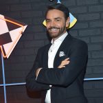 Audio – Eugenio Derbez y Adrián Uribe tuvieron una llamada para saludarse, pero también para pasarse tips De Programas De Tv