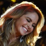 Lucero habla sobre cómo ha sido combinar su faceta de mamá con la cantante y actriz