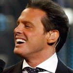 Rumores y chismes alrededor de Luis Miguel, estrategia para mantener la atención en la segunda parte de la Bioserie, en 2021
