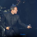 La novia de LuisMi niega el rumor de un supuesto aborto a petición del cantante