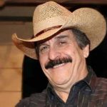 Murió Juan Ramón Garza