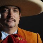 Alfredo Olivas ocupa su segundo puesto número 1 en la lista de Airplay regional mexicano con ‘Yo Todo Lo Doy’