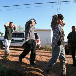 Acusan a migrantes de fingir ser familia para cruzar la frontera