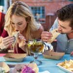 ¿A qué hora exacta hacer cada comida para digerir mejor y adelgazar?