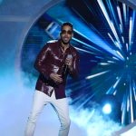 Romeo Santos lanza versión especial de “Utopía”, grabado en concierto