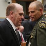 Ex director del ICE aún no acepta la propuesta de Trump