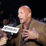 Dwayne Johnson producirá serie basada en su infancia