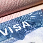 Departamento de Estado suspende los servicios de visa en todas las embajadas y consulados