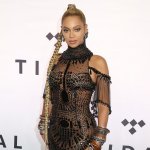 Beyoncé: “Votemos como si nuestras vidas dependieran de ello, porque así es”