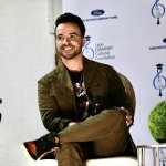 Luis Fonsi regresó al primer lugar de la radio de Puerto Rico con “Perfecta”