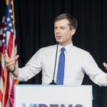 Joe Biden elige a Pete Buttigieg para ser secretario de transporte