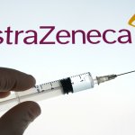 La vacuna de AstraZeneca parece reducir sustancialmente la transmisión del coronavirus, según un estudio