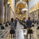 Las iglesias se preparan para celebrar la segunda Pascua desde el comienzo de la pandemia de coronavirus