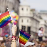 El evento del Mes del Orgullo del Bronx pide equidad salarial entre la comunidad LGBTQ +