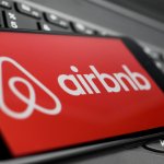 Airbnb paga a un turista 7 millones de dólares después de una violación