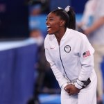 Tras la retirada de Biles, Estados Unidos acorta distancias con el Comité Olímpico Ruso