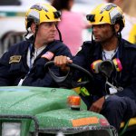 Los esfuerzos de búsqueda en el derrumbe del edificio de apartamentos de Florida pasan del rescate a la recuperación