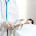 Las hospitalizaciones por Covid-19 en Florida suben un 13% respecto al anterior pico de julio de 2020