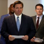 DeSantis firmó el controversial proyecto de ley “Don’t Say Gay”