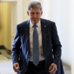 Manchin elimina la posibilidad de un impuesto sobre el carbono en el paquete de reconciliación