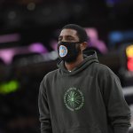 Los informes dicen que Kyrie Irving de los Nets hará su debut en la temporada