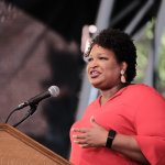 Stacey Abrams se postula para gobernadora