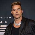 Ricky Martin está a favor de los pequeños retoques