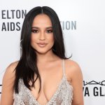 Becky G se une a Machine Gun Kelly y Megan Fox en la película ‘Good Mourning’