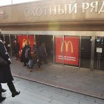 McDonald’s cerrará operaciones en Rusia