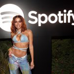 Anitta co-encabezará el concierto del Orgullo Gay de Los Ángeles con Christina Aguilera