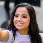 Becky G ofrece una interpretación candente de ‘Baile Con Mi Ex’ en ‘Jimmy Kimmel Live!’