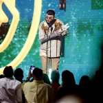 Farruko Inaugura Premios Tu Música Urbano 2022 Con Potente ‘Nazareno’