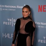 Jennifer Lopez lloró después de que un artículo de una revista se refiriera a ella como una ‘artista criminalmente subestimada’