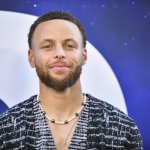 Warriors apuntan al regreso de Curry el 13 de enero por lesión en el hombro