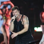 Ricky Martin ha dejado atrás los momentos difíciles y por fin ha compartido una buena noticia con sus seguidores