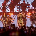 Yandel recluta a El Alfa y will.i.am en “Rómpela”