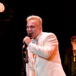 Cristian Castro lanza versión heavy metal de uno de sus clásicos