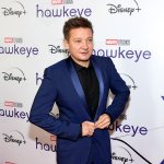 Jeremy Renner comparte una dulce nota de su sobrino