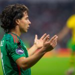 El ‘Messi mexicano’ Diego Lainez tiene problemas en su regreso a la Liga MX