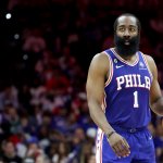 Rumores aseguran que James Harden permanecerá en los Sixers