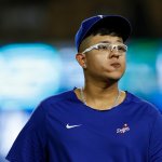 Julio Urías de los Dodgers Enfrenta Posibles Cargos por Violencia Doméstica