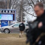 Tragedia en Perry, Iowa: Tiroteo en Escuela Secundaria el Primer Día de Clases