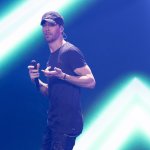 Enrique Iglesias lanza “Fría”, adelanto de su disco “FINAL Vol. 2”