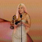 Karol G es la primera latina en ganar este Grammy