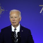 Joe Biden Comete Nuevos Errores y Habla de Retirarse de la Candidatura Presidencial