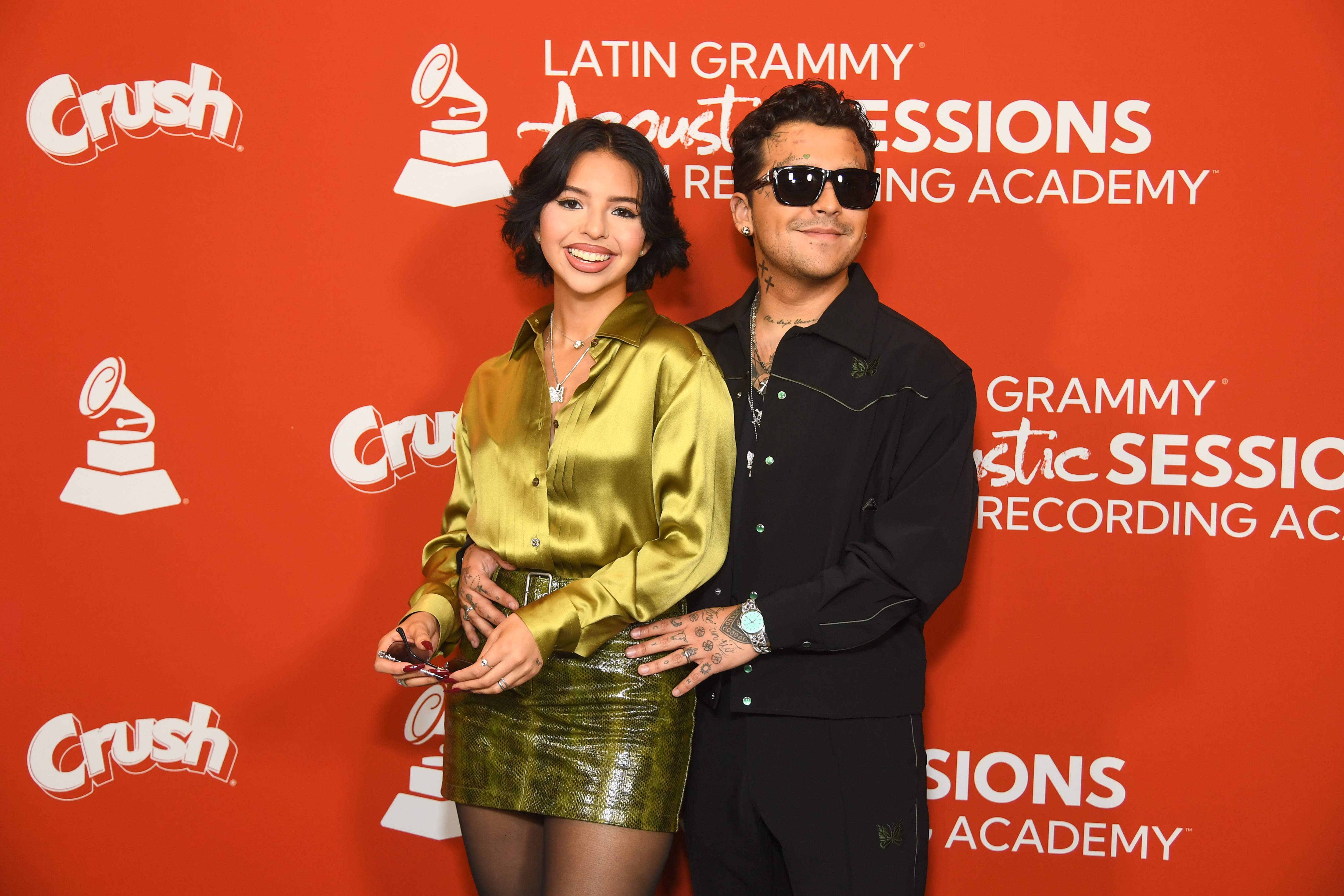 Ángela Aguilar celebra reconocimiento de Christian Nodal en Harvard