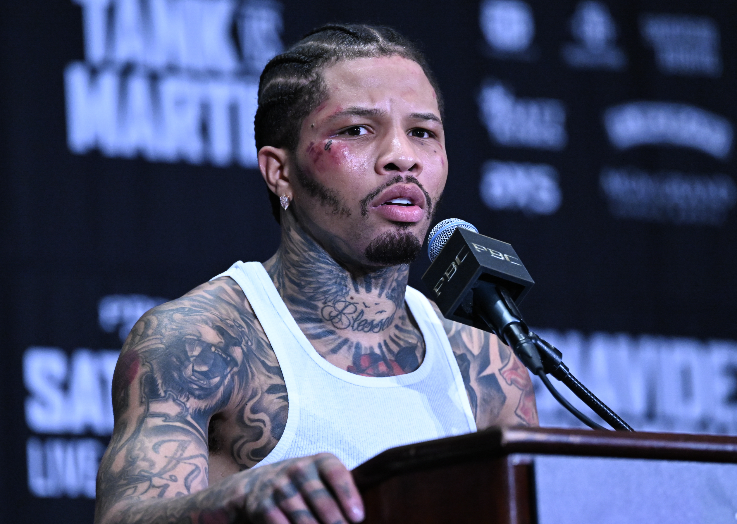 “Tank” Davis regresa al ring para defender su título ante Lamont Roach