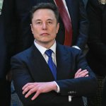 Elon Musk quiere colonizar Marte antes de que el Sol destruya la Tierra