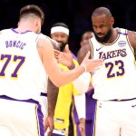 Lakers se enfrentan a los Knicks esta noche