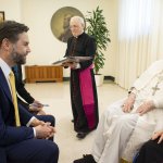 J.D. Vance compartió su experiencia con el Papa Francisco